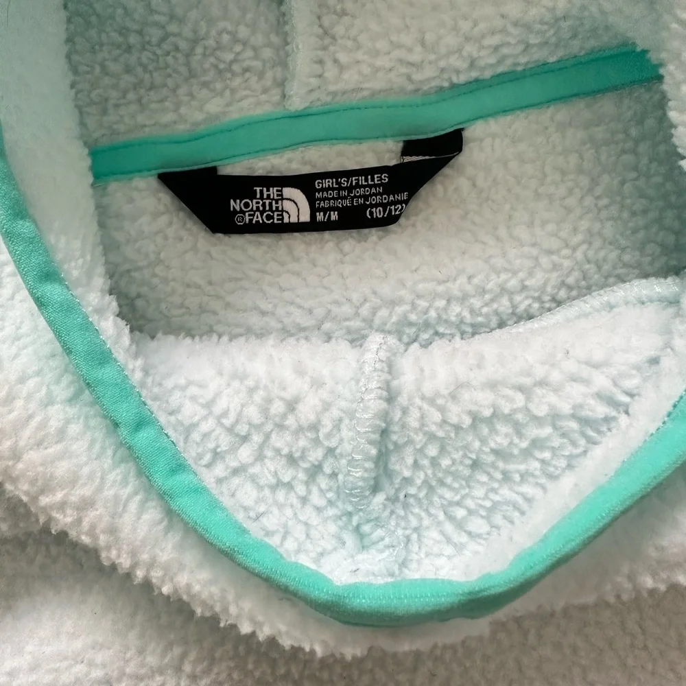 Girls North Face Pullover Size Medium(10-12) - Picture 3 of 6